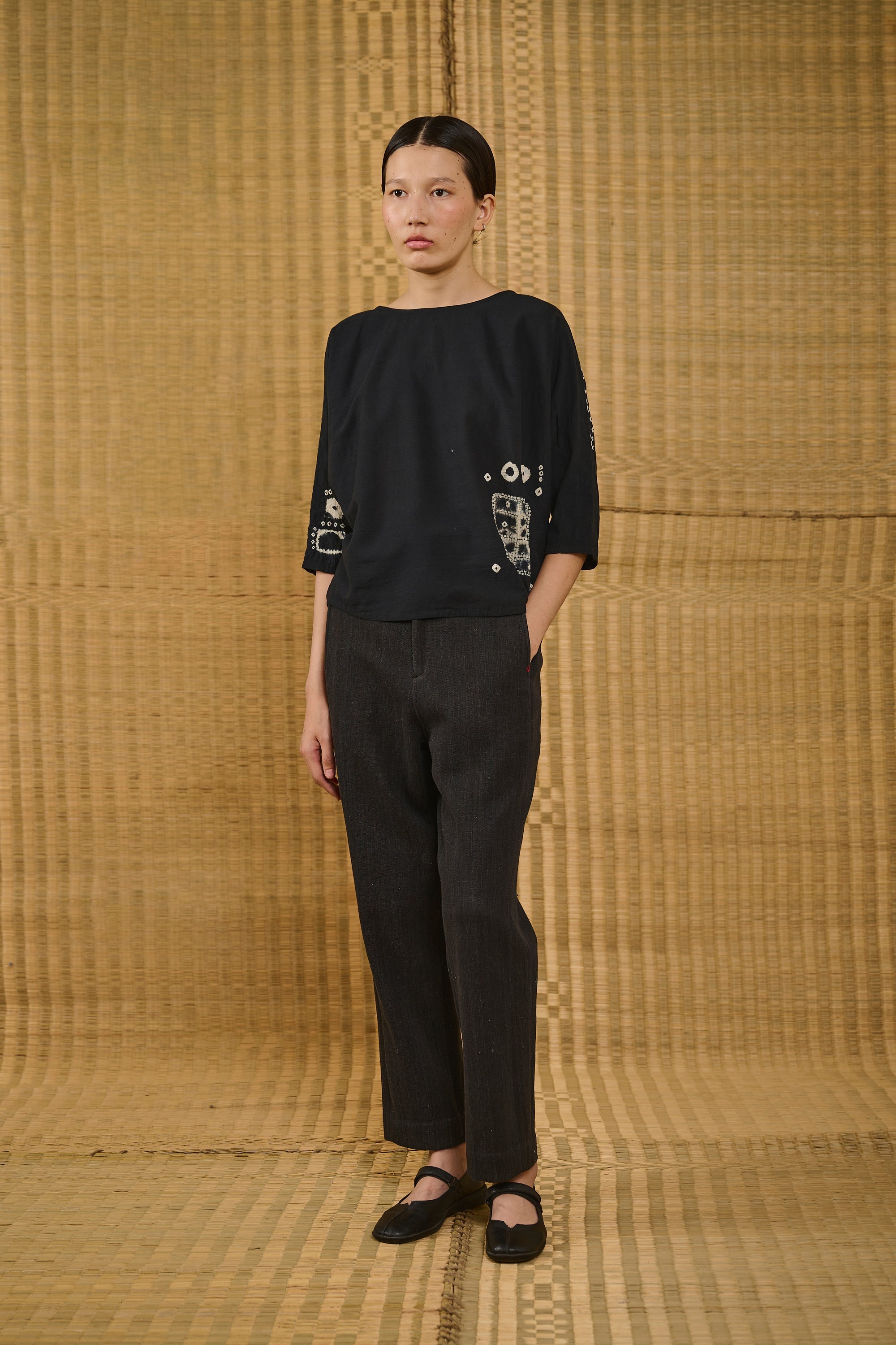 A woman wearing denim trouser in midnight indigo