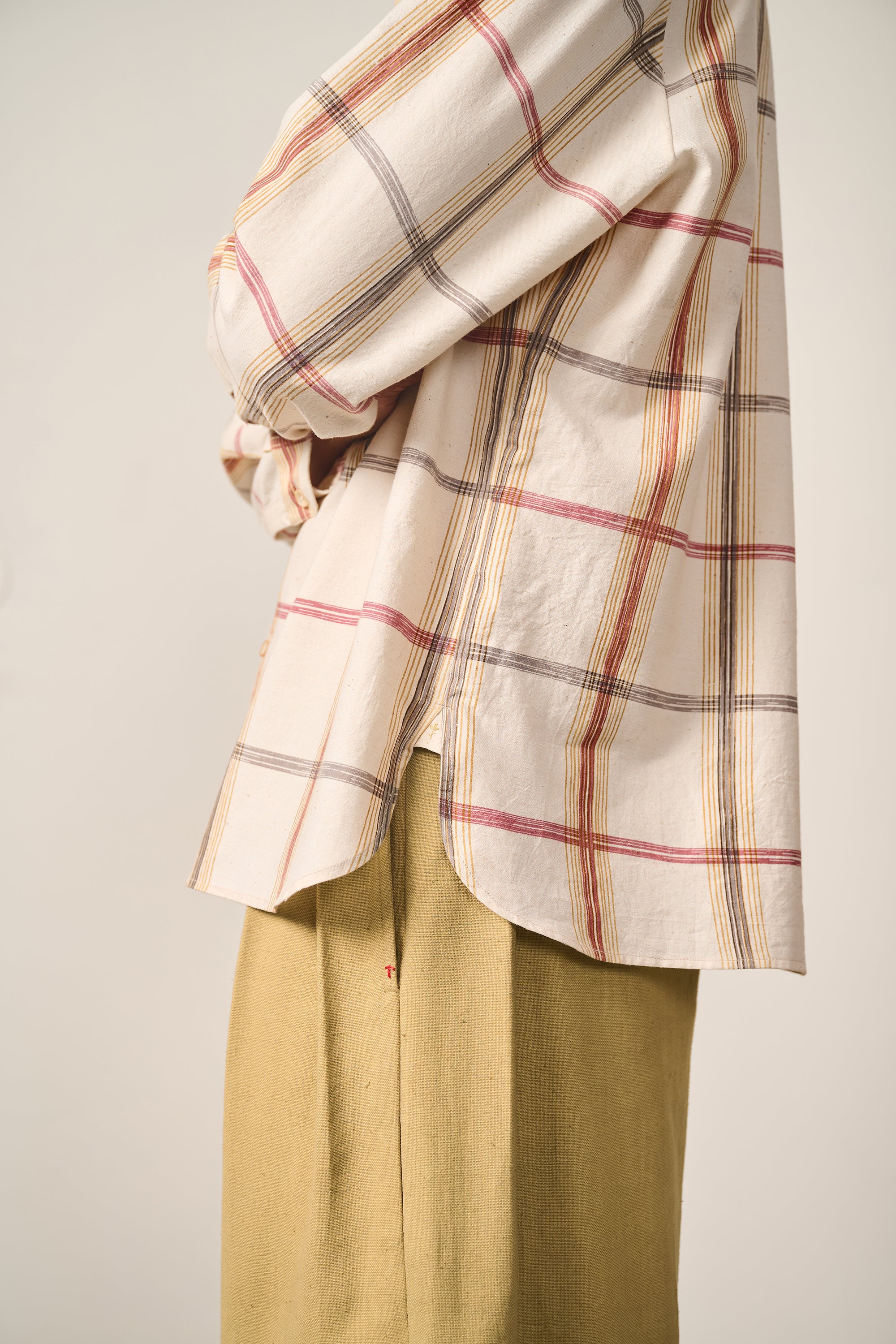 A man wearing cotton shirt