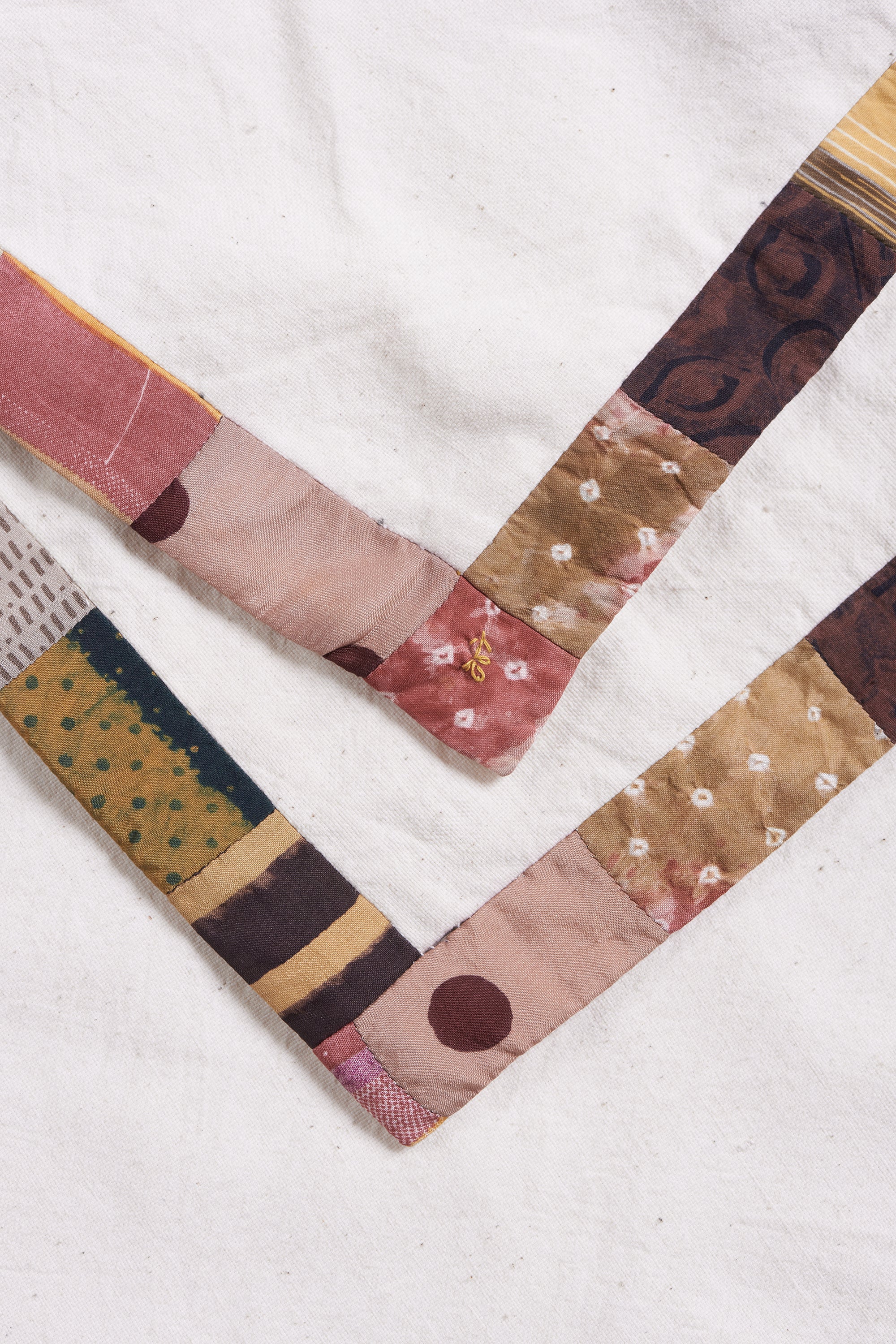 Ecru table cloth with patchwork