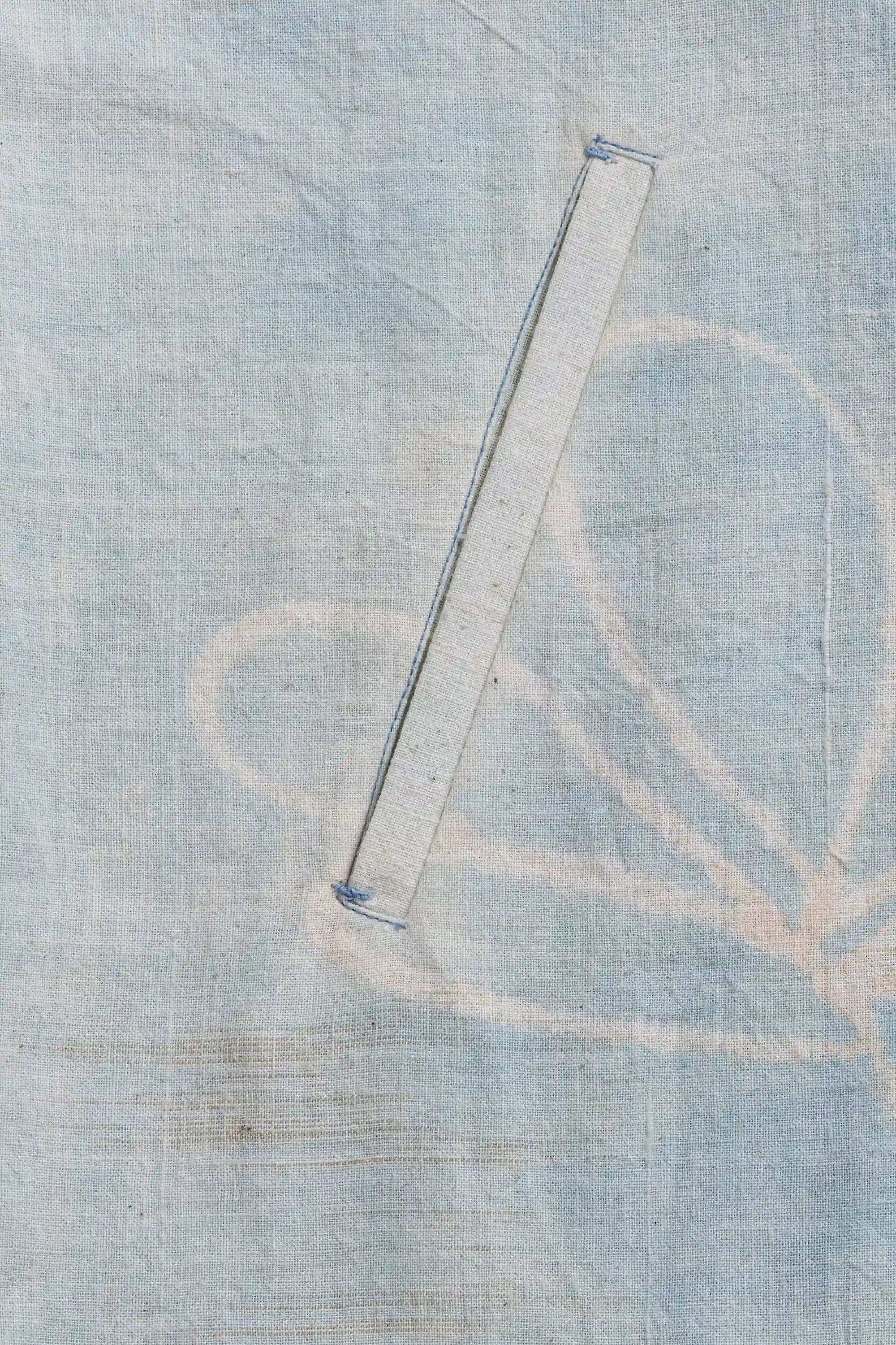 Kimono Sleeve Shirt in Light indigo