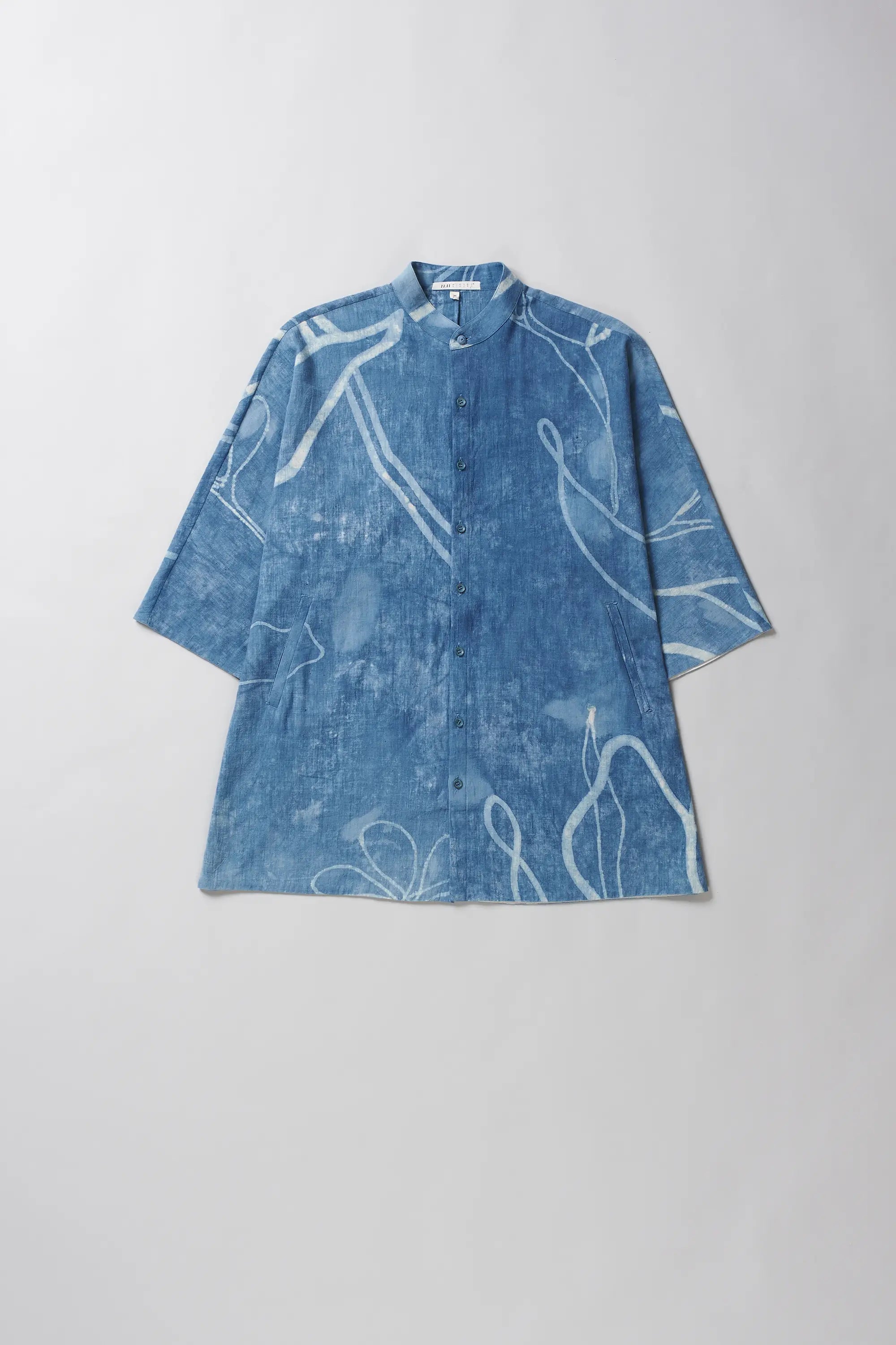 Kimono Sleeve Shirt in Light indigo