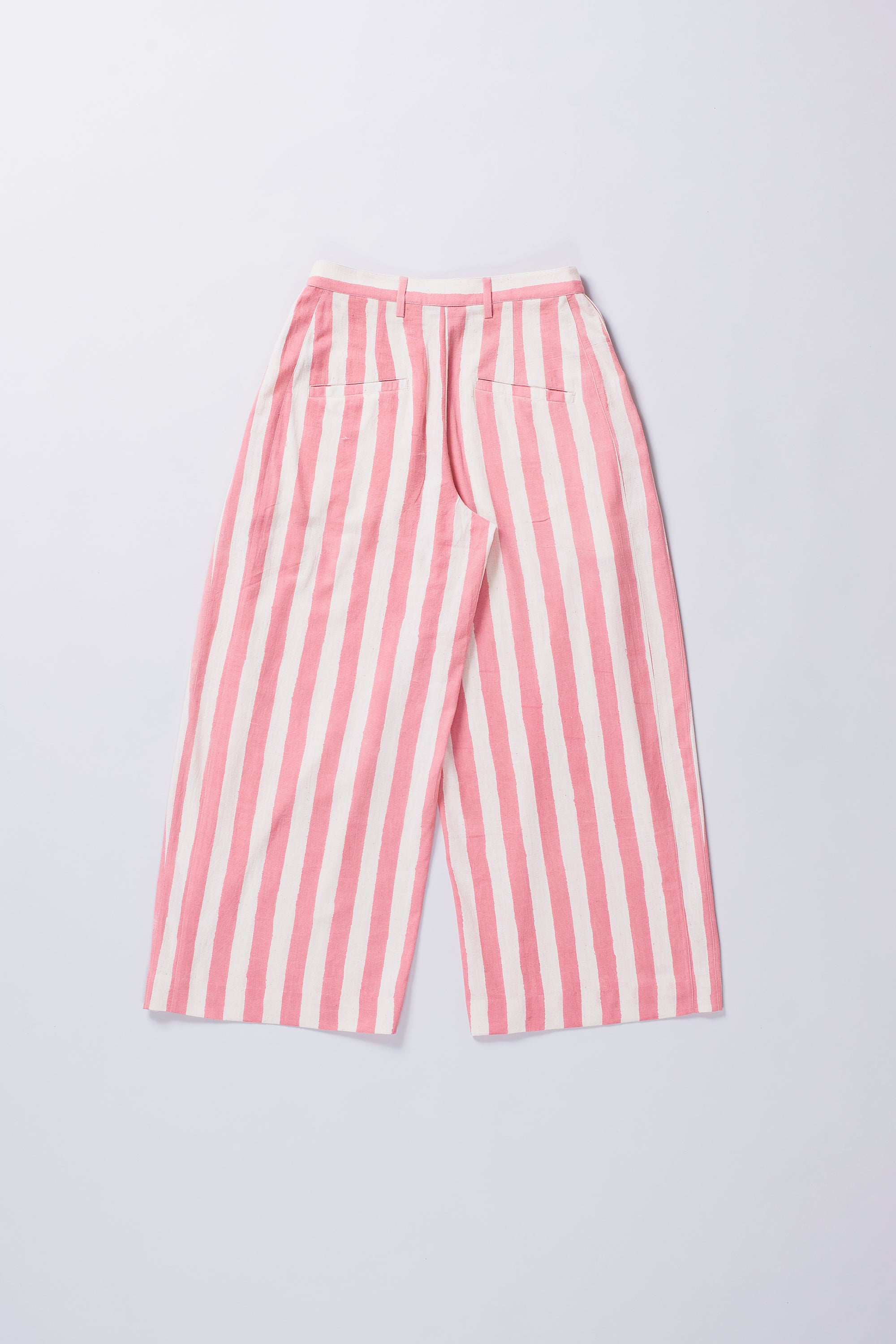 Back image of a pleat trouser