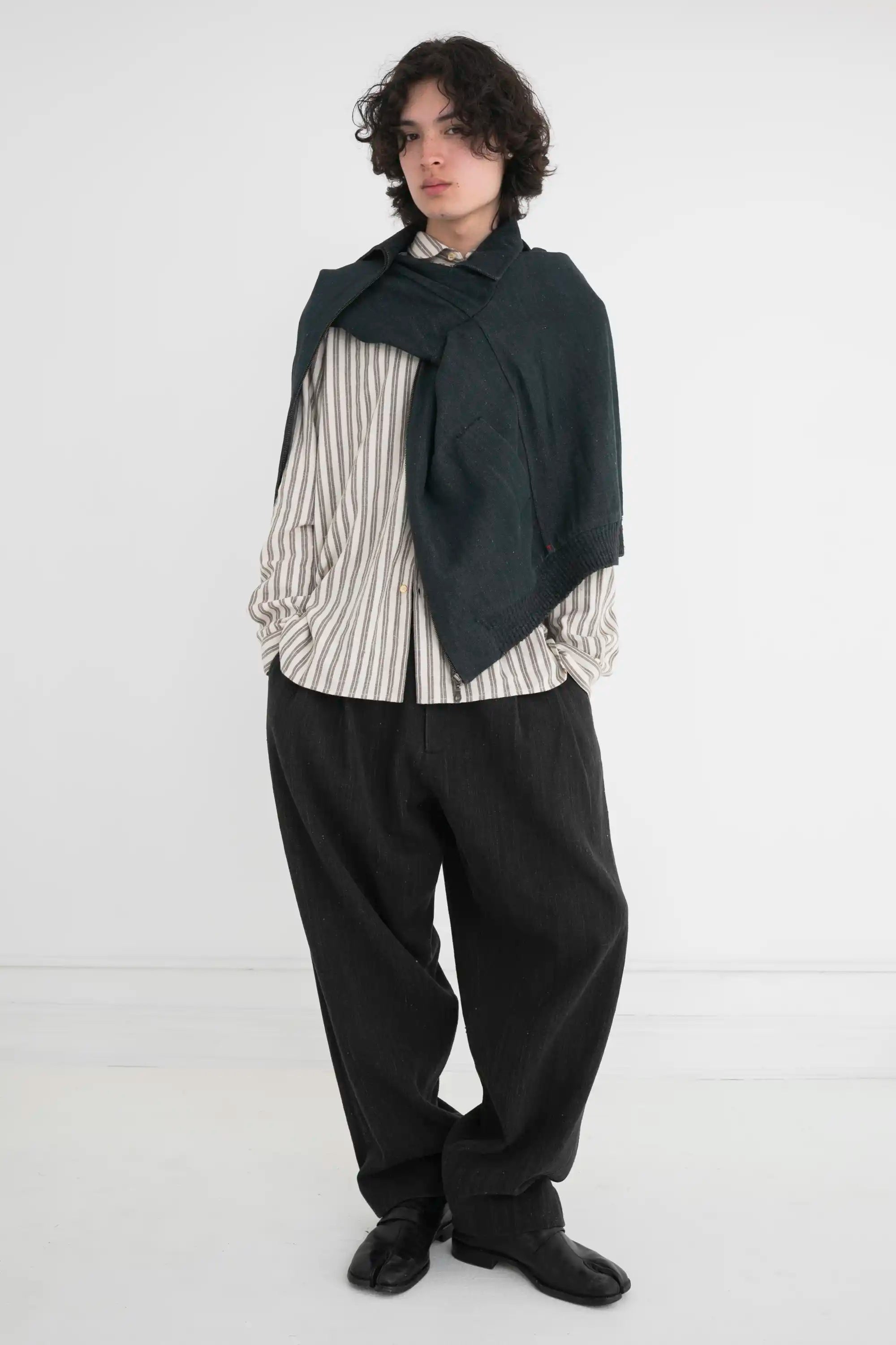 A man wearing midnight night pant