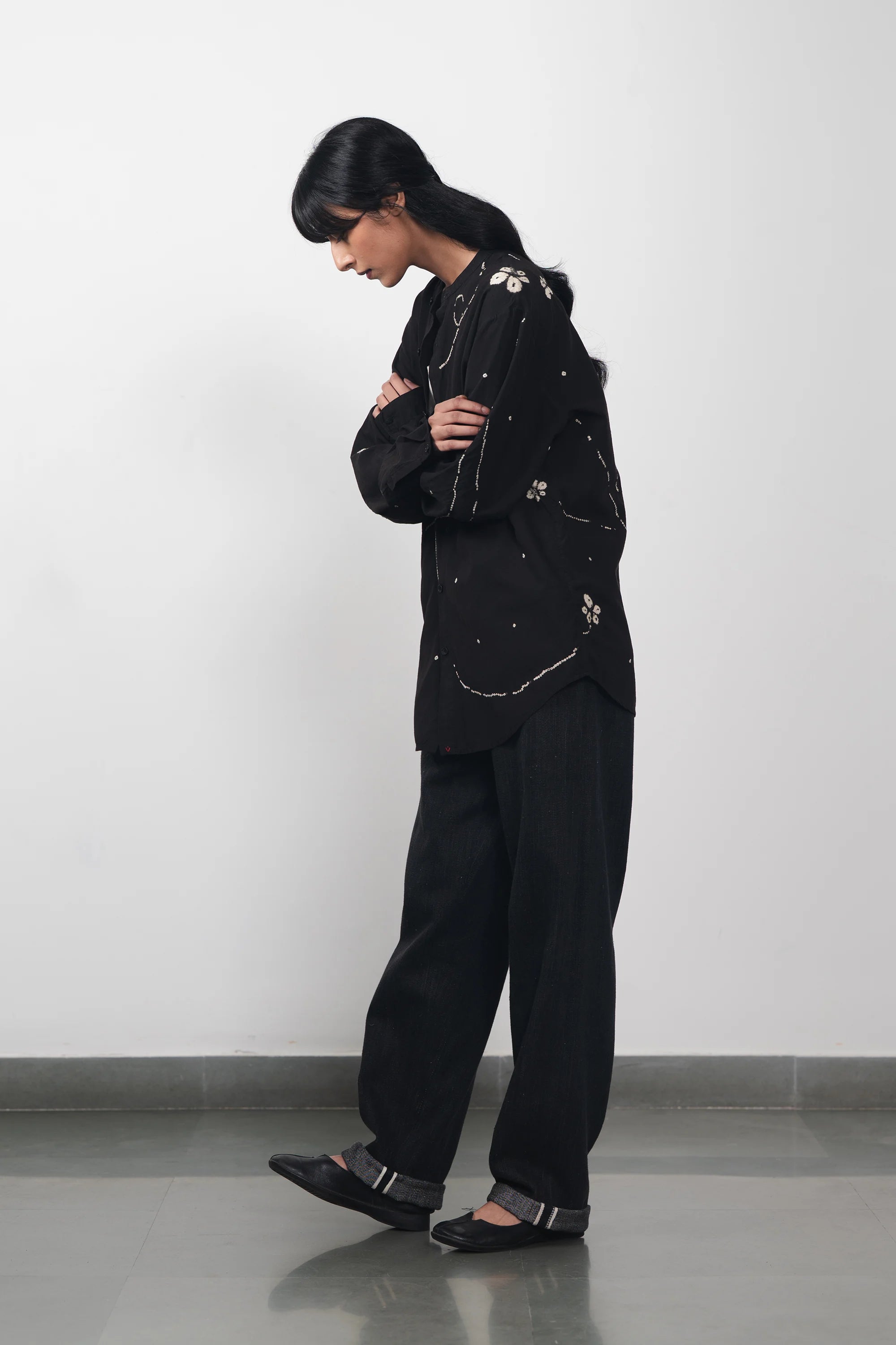 A woman wearing black shirt