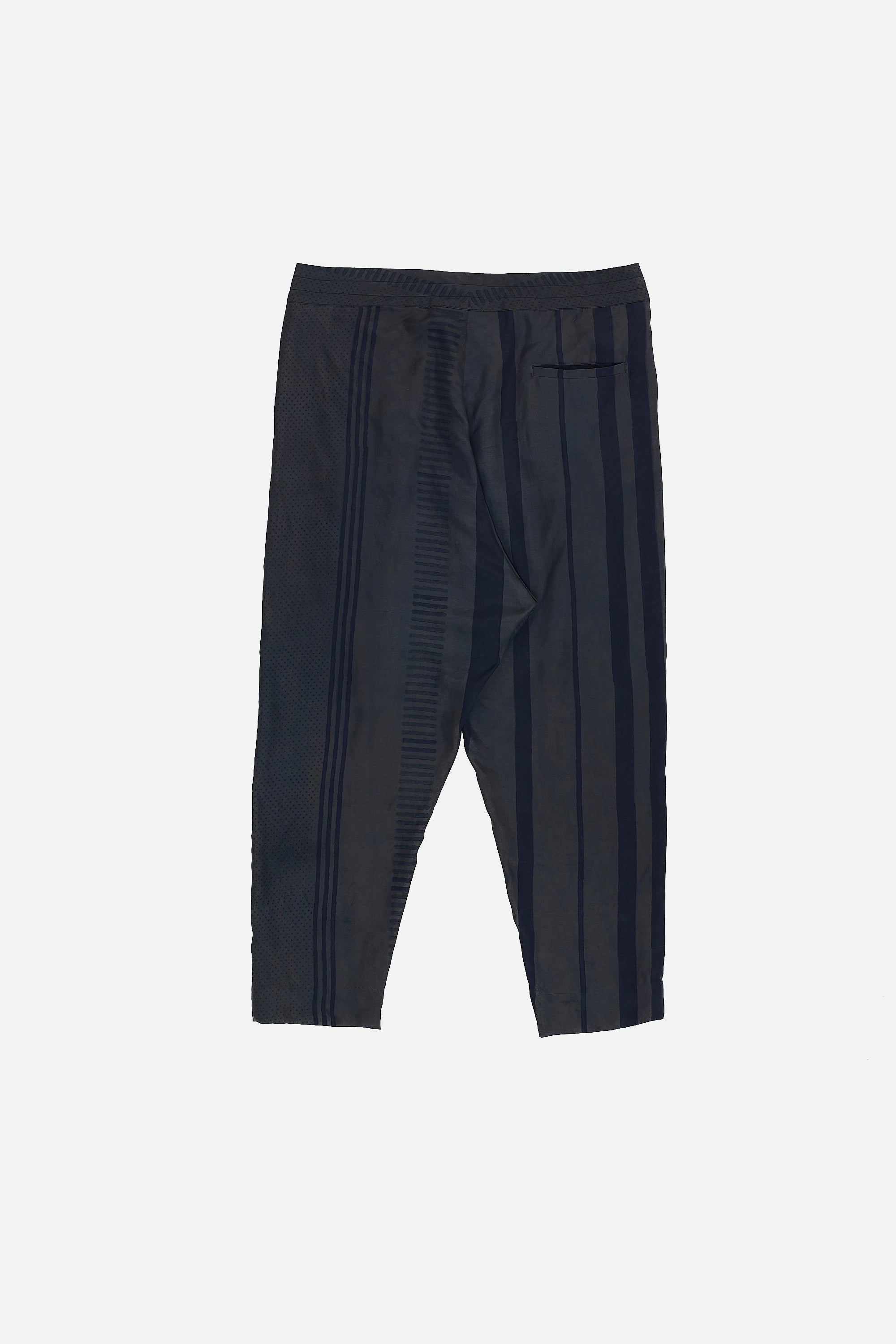 Back image of a black block printed pant