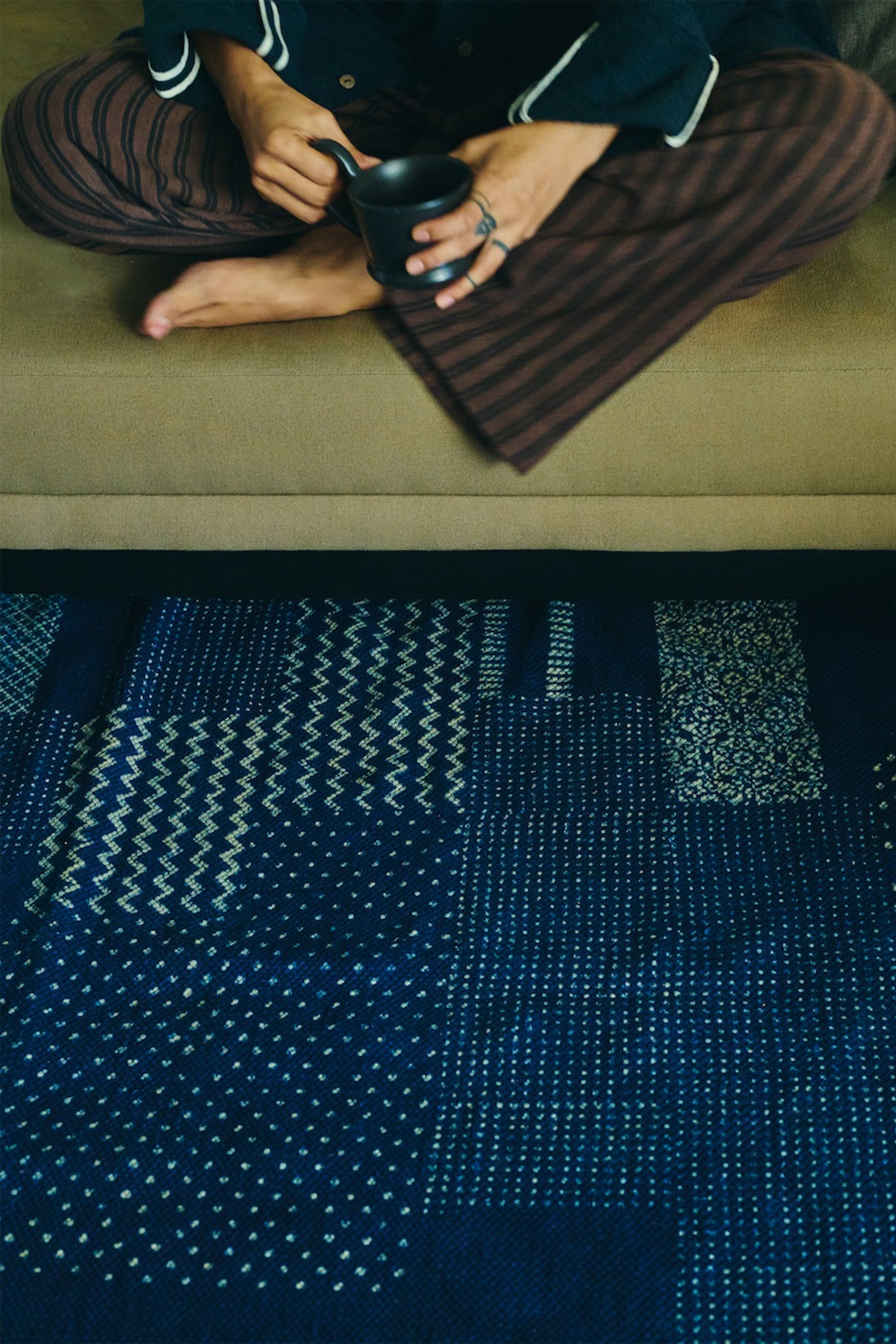 Block print cotton rug in indigo 
